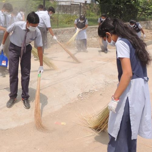 Top NGO for Cleanliness Drives in Delhi